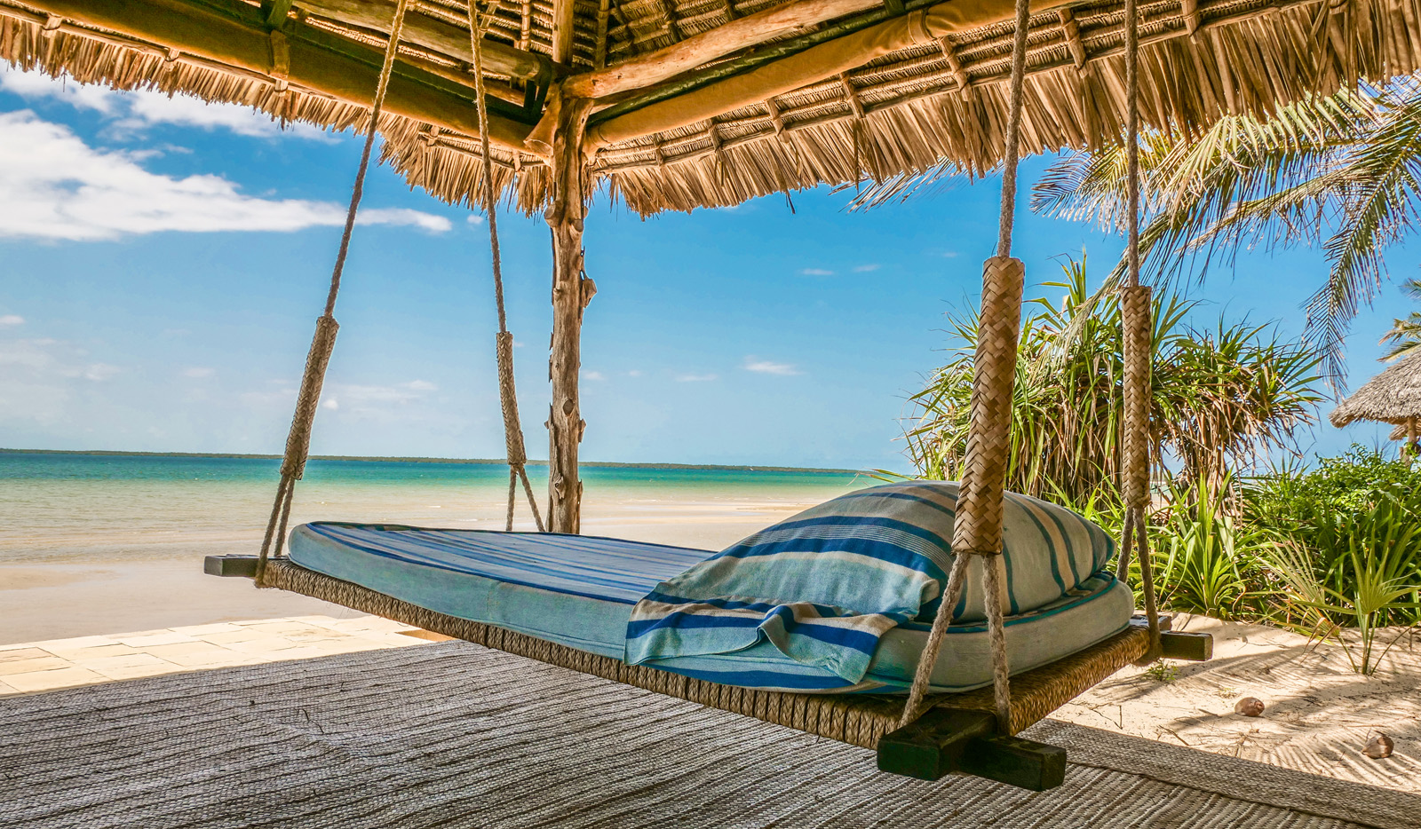 Manda_Bay_Lamu_Kenya_Luxe